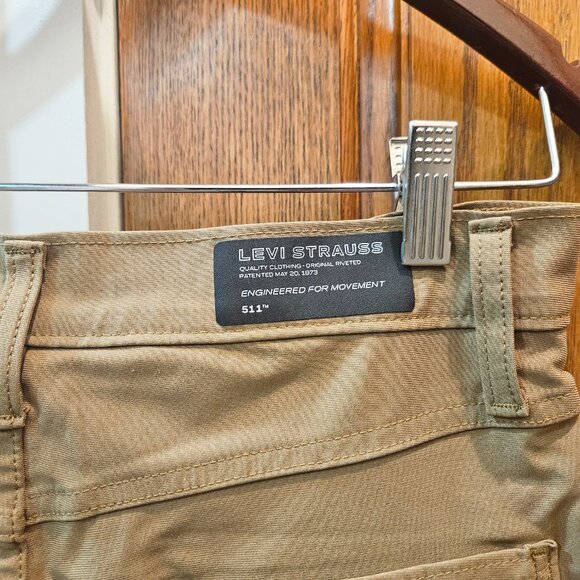 Levi's Men's 511 Slim Tech Pants - Picture 3 of 6